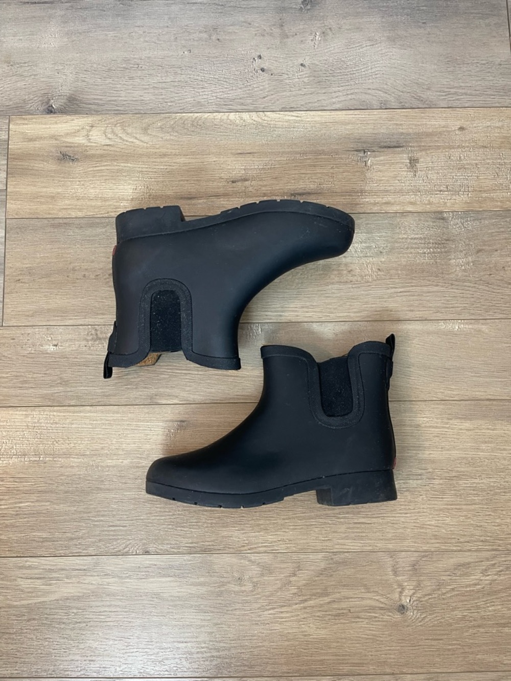Chooka Black Chelsea Rain Ankle Boots